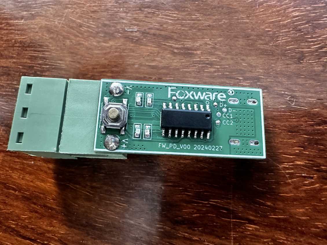 多快充协议 Type-C 多功能受电端 sink 广州取电芯片FW9120